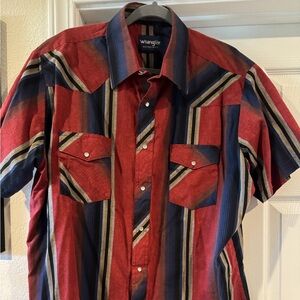 Wrangler Men's Red and Blue Western Shirt